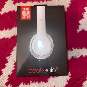 Beat solo2 headphones! Never opened!